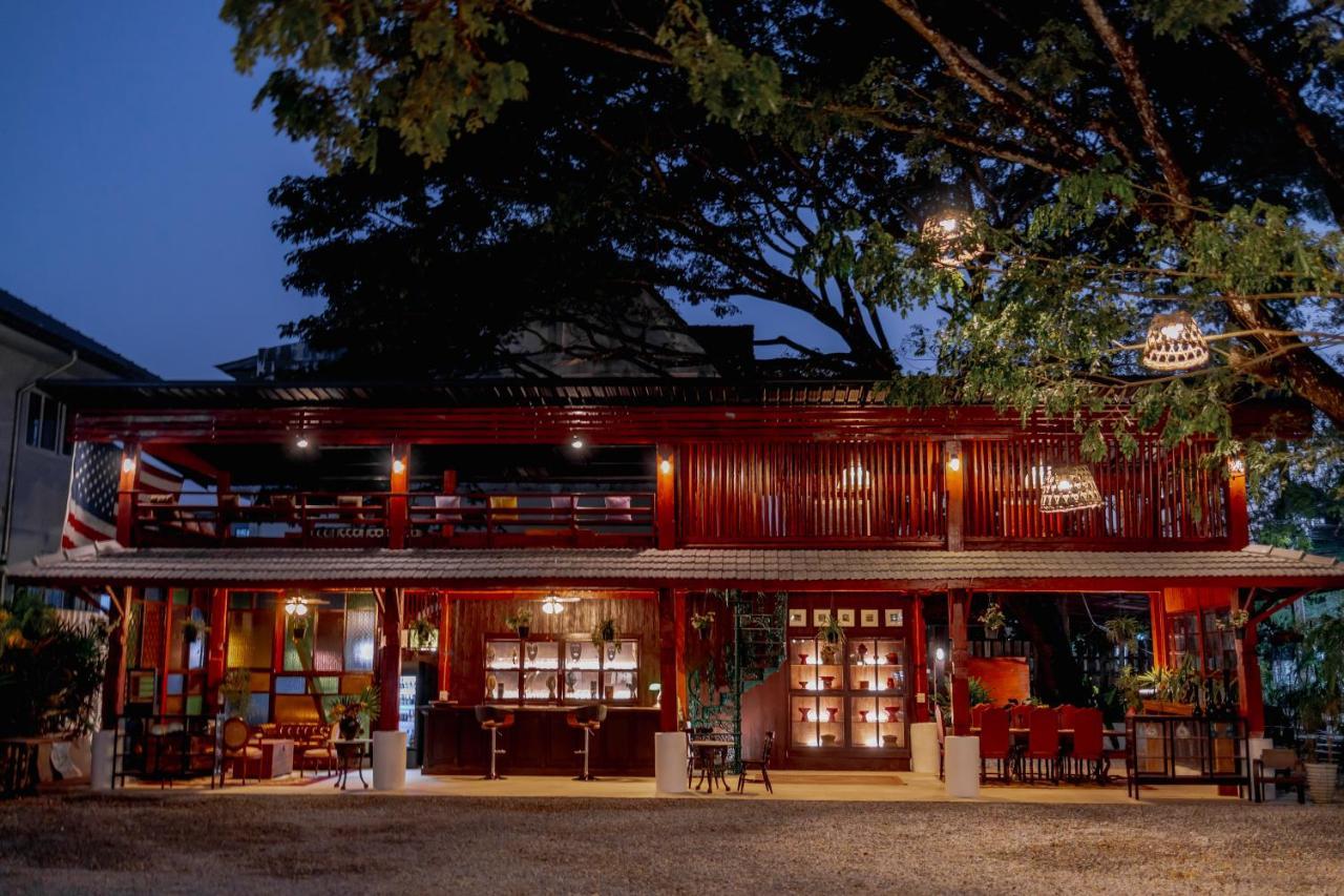 Maison De Chiang Rai Extérieur photo